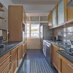 Διαμέρισμα Ajuda Typical By Homing