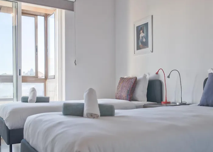 Ajuda Typical By Homing Appartement