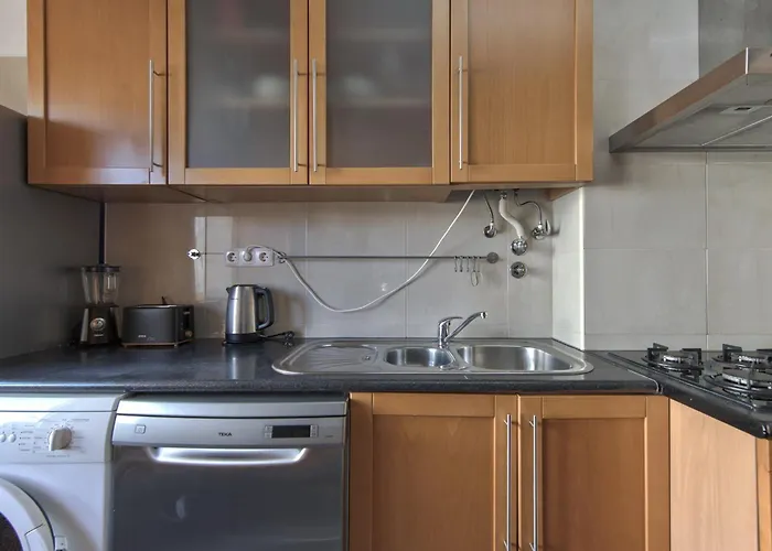 Apartament Ajuda Typical By Homing