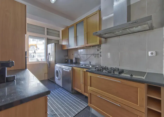 Apartament Ajuda Typical By Homing *