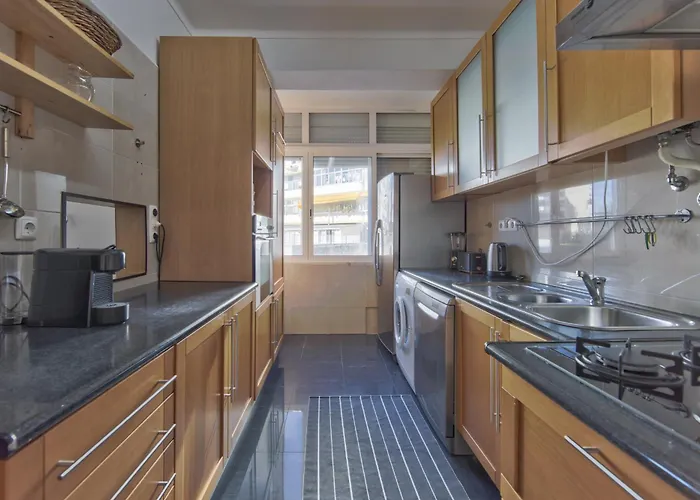 Apartament Ajuda Typical By Homing