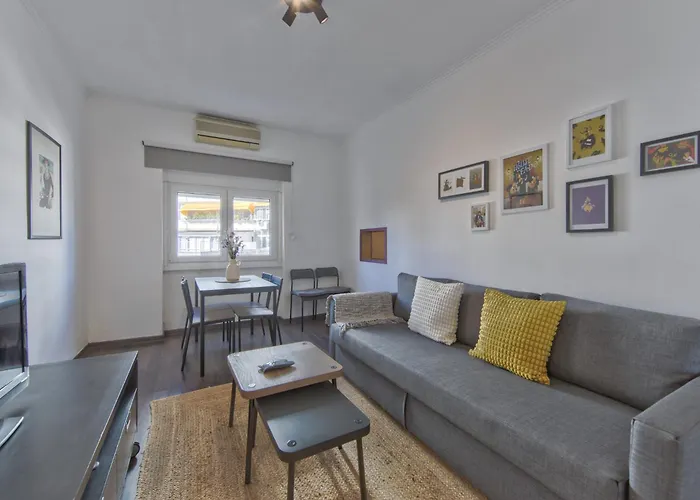 Ajuda Typical By Homing * Lissabon