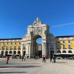Ajuda Typical By Homing Appartement