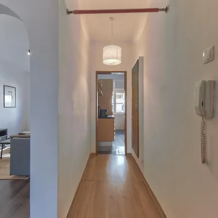 Ajuda Typical By Homing Apartment