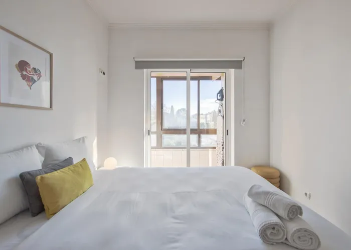 Ajuda Typical By Homing Lisboa