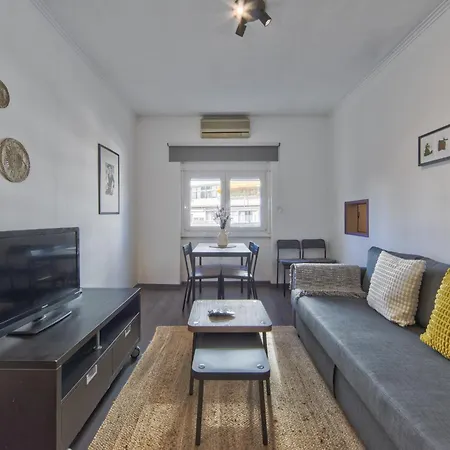 Ajuda Typical By Homing Lisboa