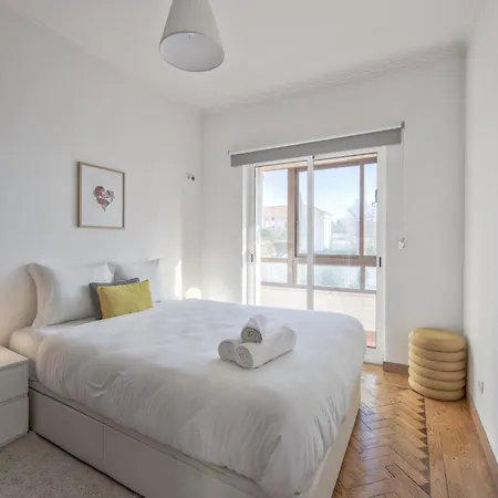 Ajuda Typical By Homing Διαμέρισμα Lisboa
