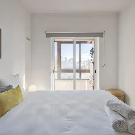 Ajuda Typical By Homing Lisboa